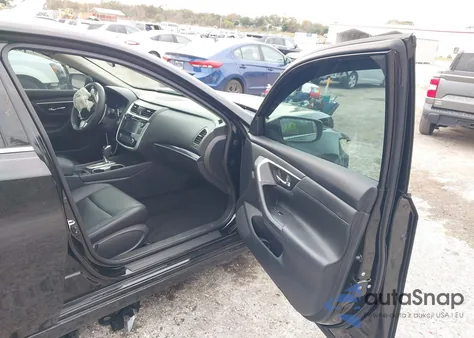 2018 Nissan Altima 2.5 Sr from USA, damaged, VIN 1N4AL3AP4JC185541